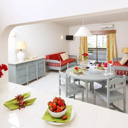 Cheerfulway Valmangude Jardim 公寓式酒店 阿尔布费拉